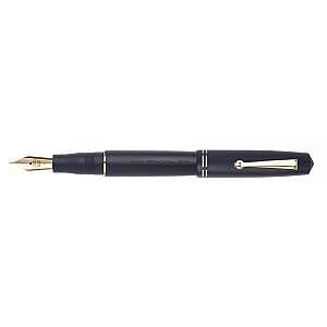 Leonardo Momento Zero Matte Black GT Fountain pen