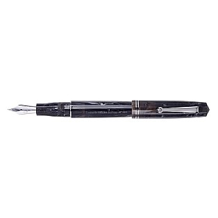Leonardo Momento Zero Horn ST Fountain pen