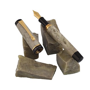 Magna Carta Mineral Series Peace Stylo Plume