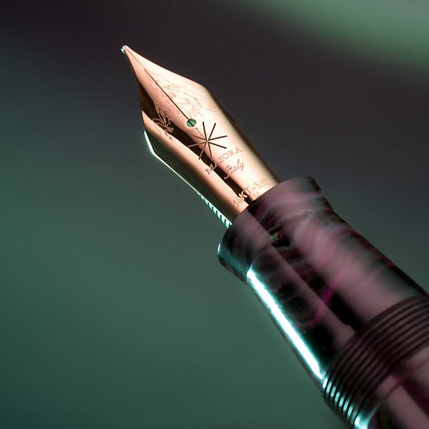 Maiora Everest Ebonite Boreale Stylo Plume