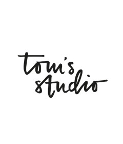 Tom's Studio Tom's Studio