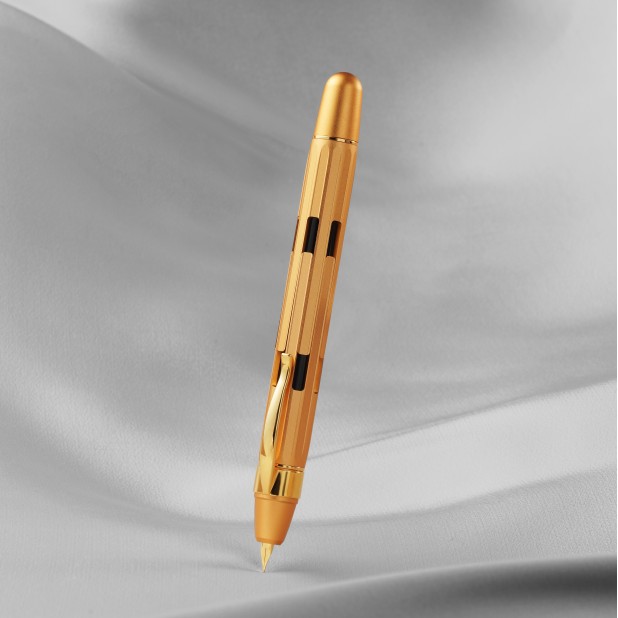 Nahvalur Eclipse Pure Gold Pluma Retráctil Estilográfica