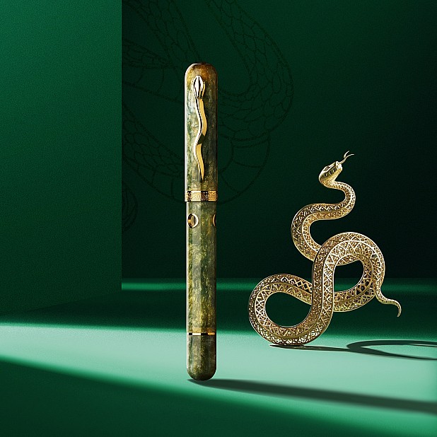 Nahvalur Nautilus Pen Of The Year Zodiac Snake 2025 LE GT Füllfederhalter