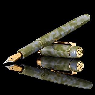 Onoto Scholar Highlander GT Pluma estilográfica