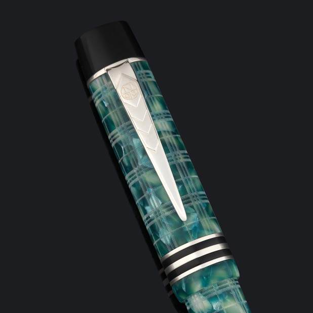 Onoto Magna Macbeth Green Fountain pen