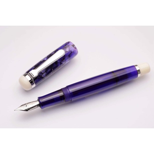Opus 88 Omar Purple Fountain pen