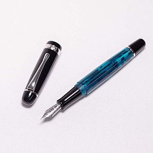 Opus 88 Jazz Blue Fountain pen