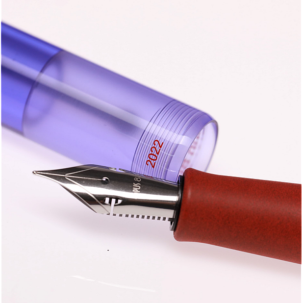 Opus 88 Demonstrator 2022 Color of the Year Füllfederhalter