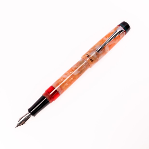 Opus 88 Minty Orange Füllfederhalter
