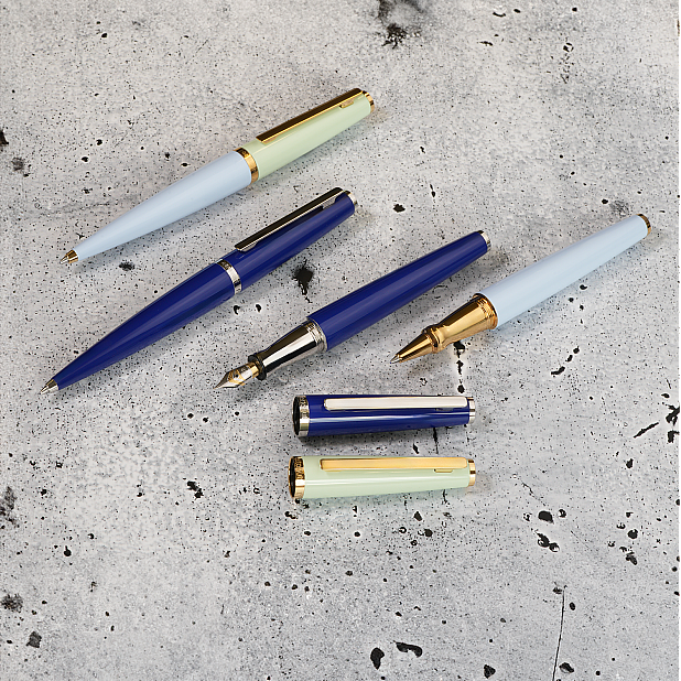 Otto Hutt Design 06 Glacier Soft Green Vulpen