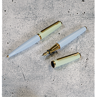 Otto Hutt Design 06 Glacier Soft Green Ballpoint Otto Hutt Design 06 Glacier Soft Green Ballpoint