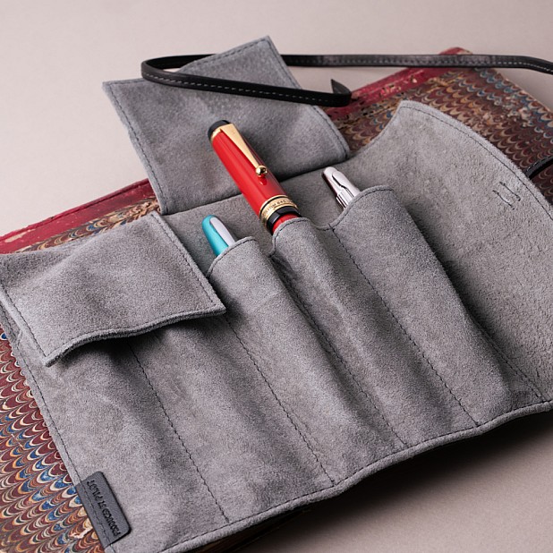 Pilot Pensemble Leather Pen Case Black (Fivefold)