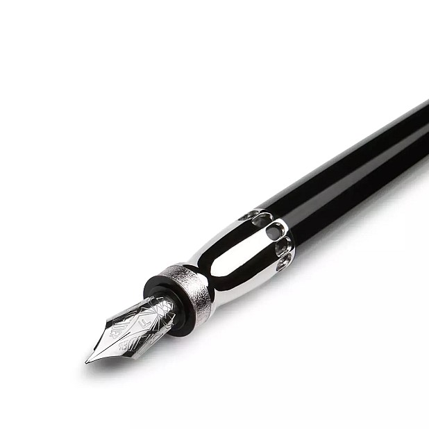 Pineider La Grande Bellezza Rock Black Night ST Fountain pen