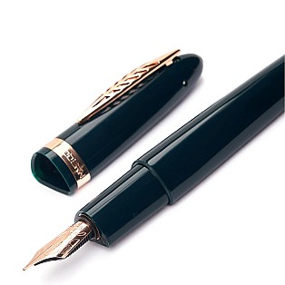 Pineider Modern Times British Racing Green RGT Fountain pen