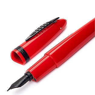 Pineider Modern Times Italy Racing Red RT Fountain pen