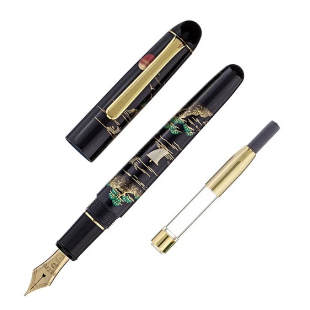 Platinum #3776 Century Kaga Hira Maki-e Sansui Fountain pen