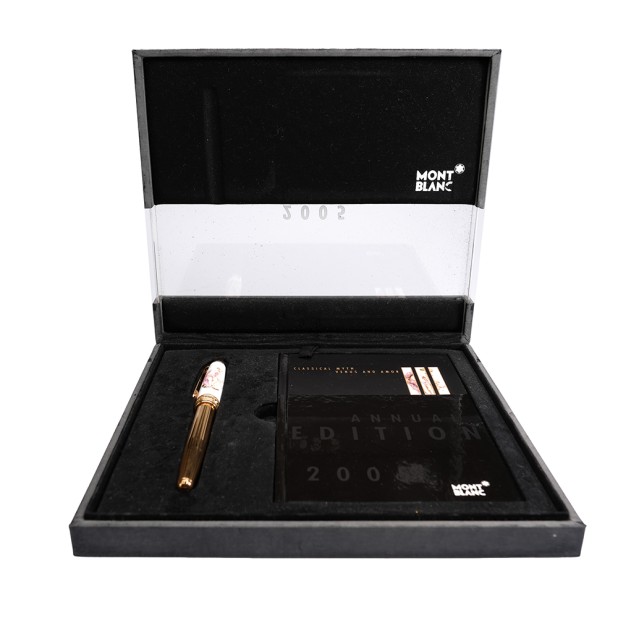 Montblanc Classical Mythology Venus and Amor Annual Edition 2005  Fountain Pen Pre-owned