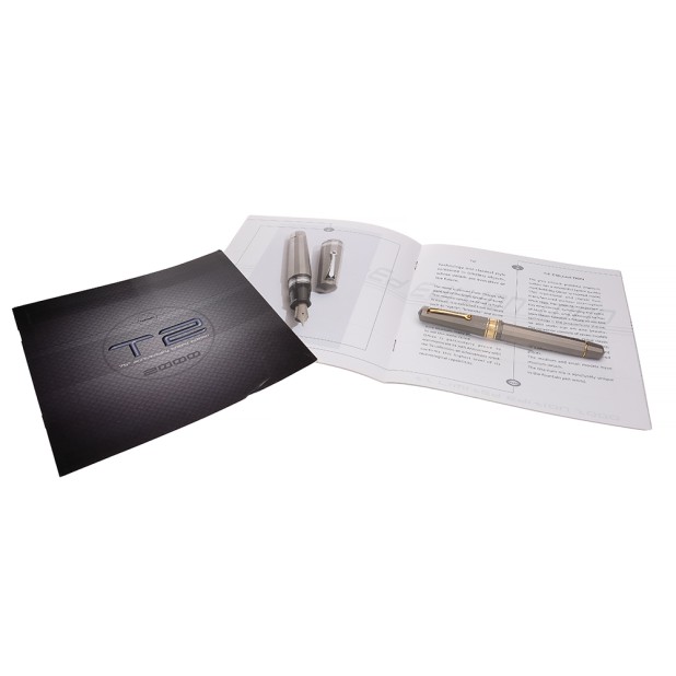 Omas Paragon Celluloid Blue Royal Fountain Pen Pre-owned