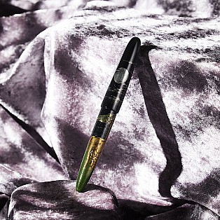 Sailor 1911 King of Pens Maki-E Elephant in the Moonlight Fountain pen