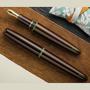 Scribo Piuma Urushi Tamenuri Hane Toruko GT Fountain pen