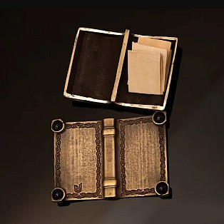 Sepia Writing Accessories Vanitas Brass Pennenstandaard