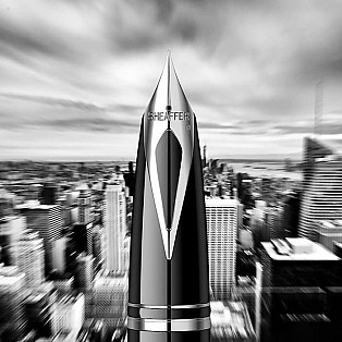 Sheaffer Legacy Heritage Black Laque PT Fountain pen