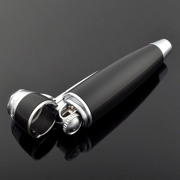 S.T. Dupont Liberté  Black Lacquer Isqueiro 22100