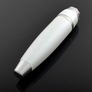 S.T. Dupont Liberté White Lacquer Lighter