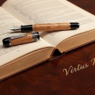 SVEVA Virtus Magnus Corno ST Fountain pen