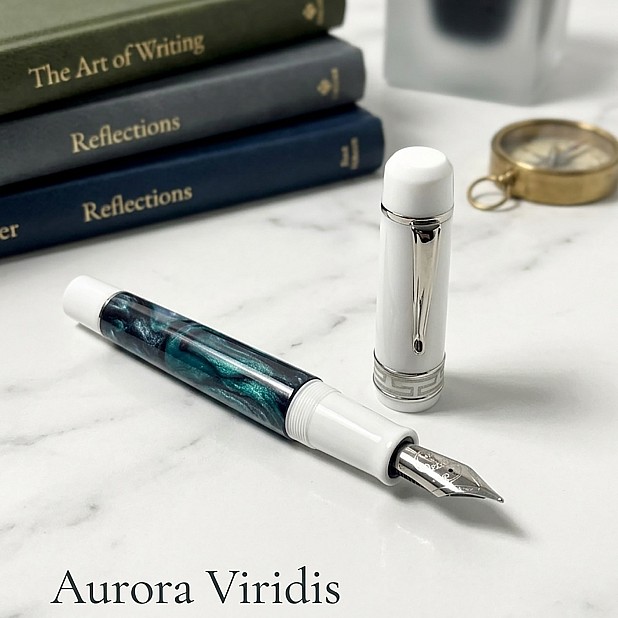 SVEVA Virtus Magnus Ignis Mundi Magma Aurora Viridis ST Pluma estilográfica