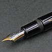 Taccia Kuro-Maki-e Urushi Sayomatsu Fountain pen