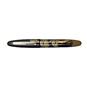 Taccia Kuro-Maki-e Urushi Sayomatsu Fountain pen