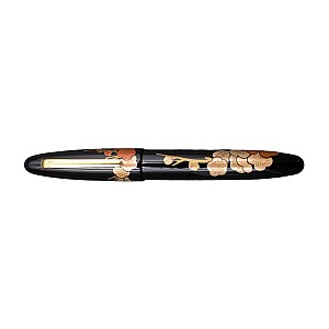 Taccia Kuro-Maki-e Urushi Shunshoubai Fountain pen