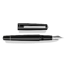 Tibaldi Infrangibile Rich Black Fountain pen
