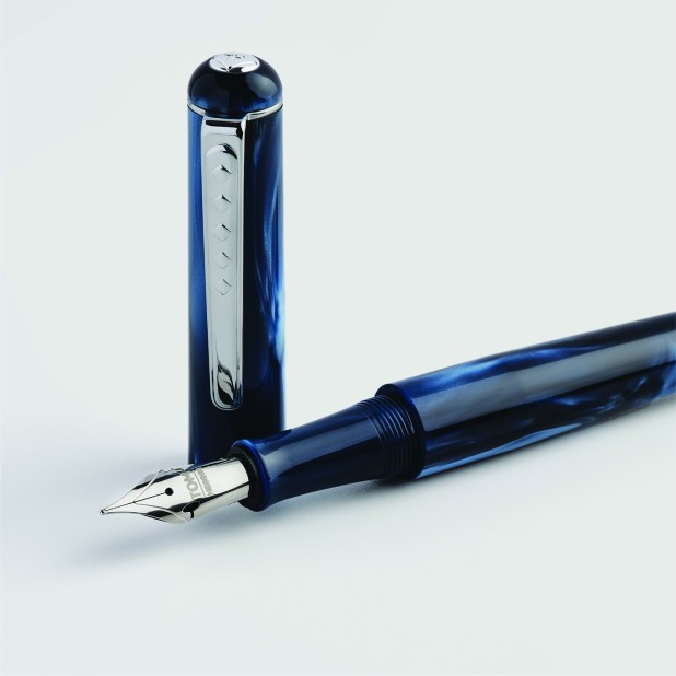 Tom Hessin Charles Collection Signature Blue Füllfederhalter