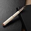 Montblanc Heritage Rouge et Noir Baby Special Edition Ivory Füllfederhalter 128121