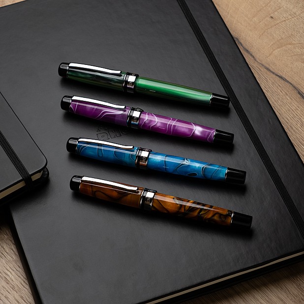 Monteverde Prima Swirl Purple/White Caneta de Tinta Permanente