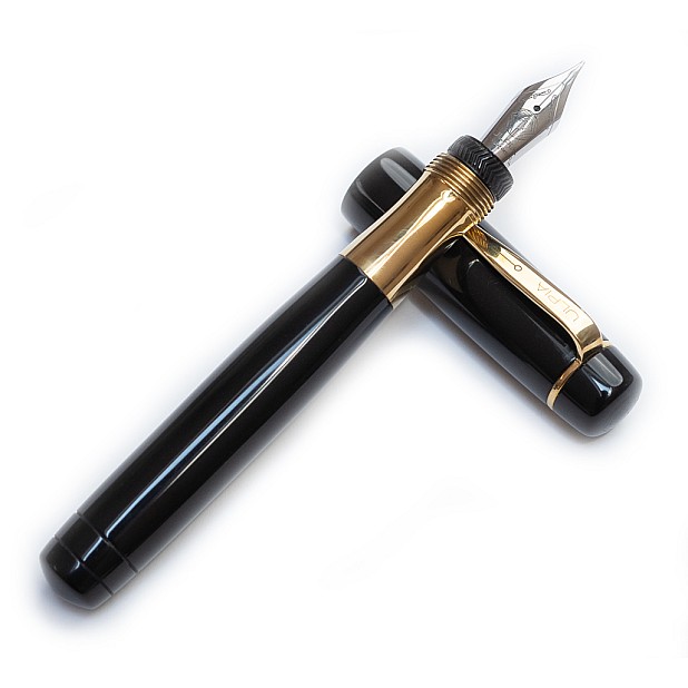 Ulpia 117 Ebonite Special 2023 Black GT Fountain pen