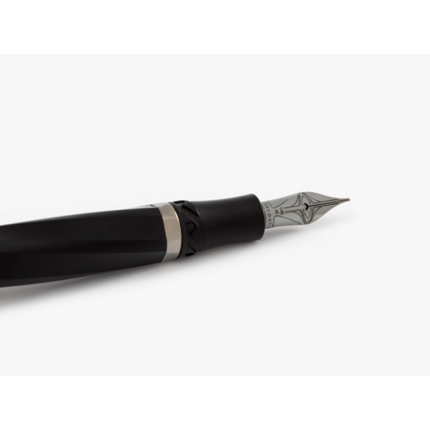 Visconti Divina Matte Black Fountain Pen