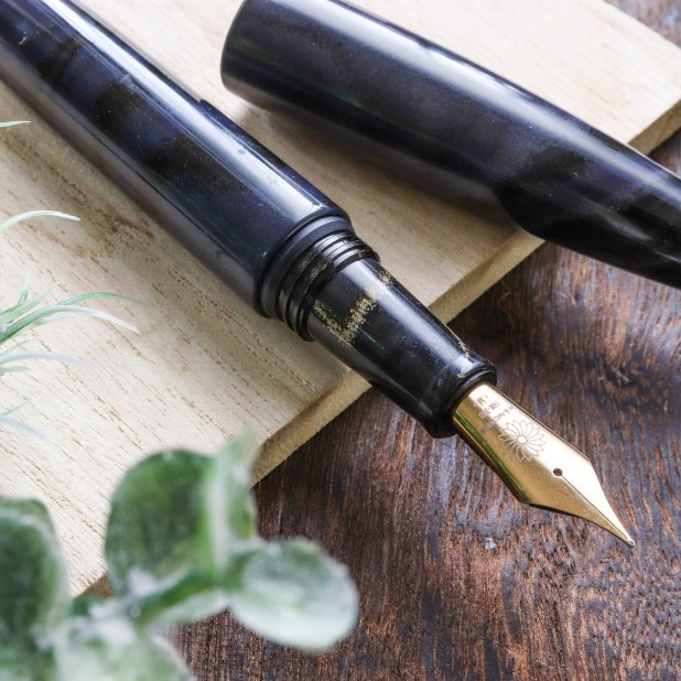 Wancher Dream Pen True Ebonite Marble Purple Gray Fountain Pen