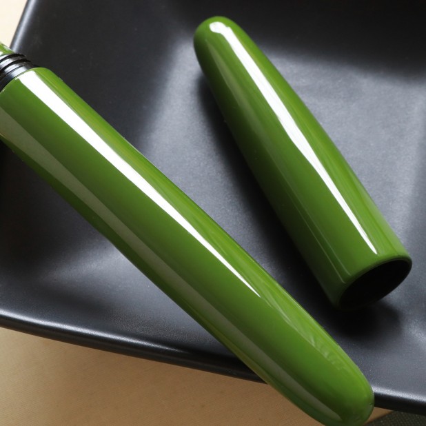 Wancher Dream Pen True Urushi Uguisu-Iro ST Füllfederhalter