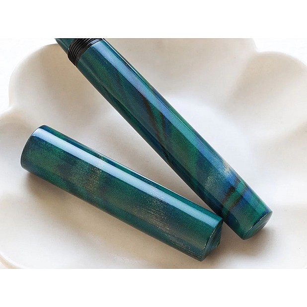 Wancher Mine Ebonite Marble Green Reservoarpenna