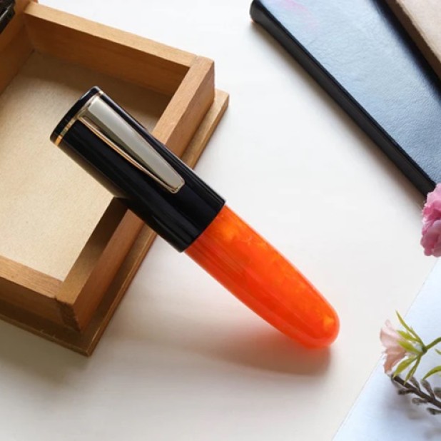 Wancher PoChaCo Black Orange Chocolate GT Eyedropper Reservoarpenna