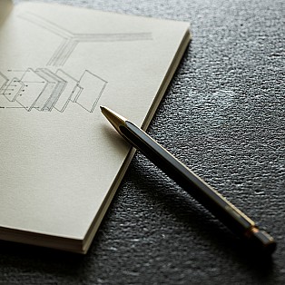 Ystudio Brassing Esferográfica