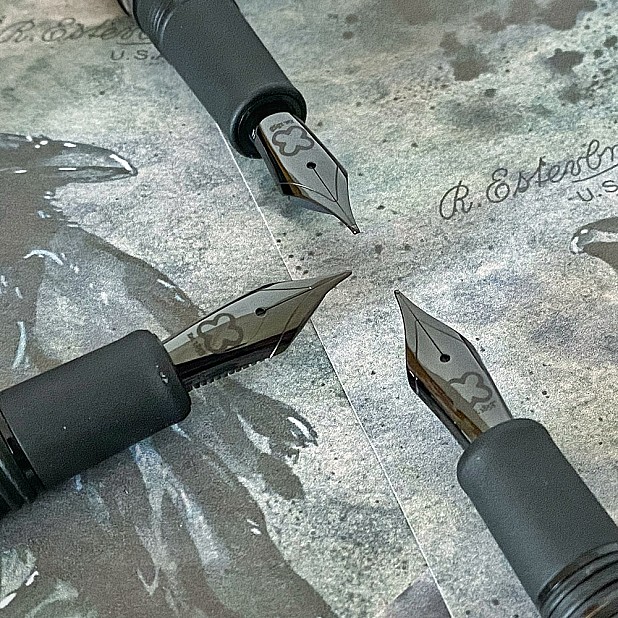 Esterbrook Estie Standard Corbeau Noir Mat RT Piston Stylo Plume