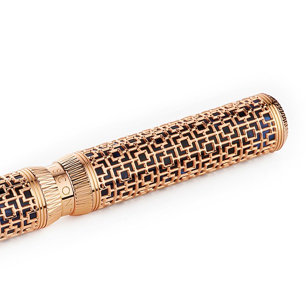 Visconti Looking East Fountain pen