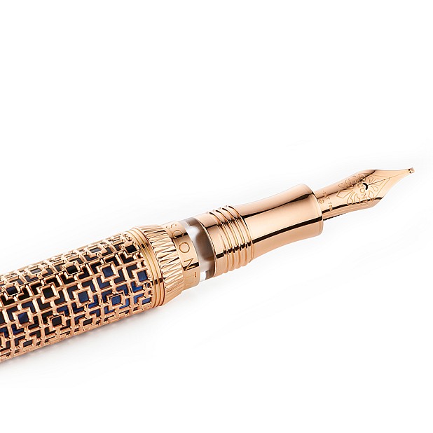 Visconti Looking East Fountain pen