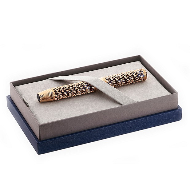 Visconti Looking East Fountain pen