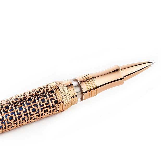 Visconti Looking East Fountain pen