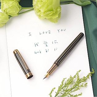 Laban Antique II Gold Fountain pen